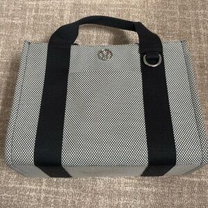 Lululemon Two Toned Canvas Tote Bag 4.5L